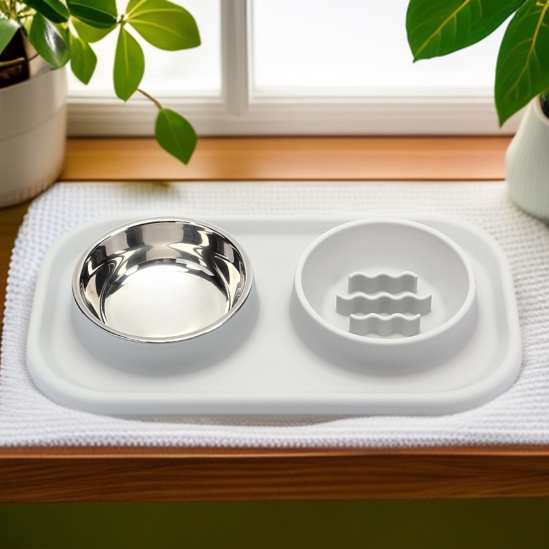 ODM&amp;OEM One-Piece Postage Silicone Slow Food Bowl Anti-Overturning Dog Cat Water Feeding Bowl Multi-Functional for Small Solid