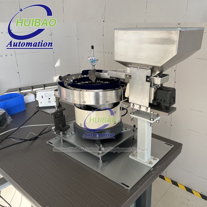 Vibratory bowl feeder details