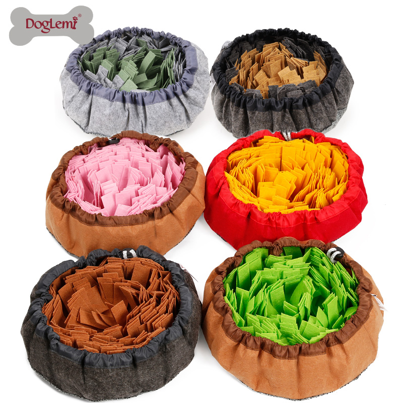 Hot Selling Interactive Slow Feeding Pet Dog Snuffle Carpet Cartoon Print Pattern Sniffing Mat Made Of Polar Fleece Felt Cloth