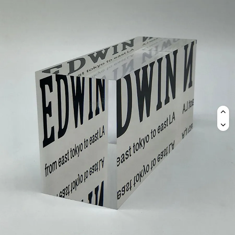 Detailed Acrylic View 3