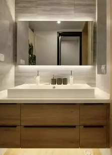 Elegant Versatile Bathroom Vanity Set with Custom Mirror and Storage Cabinet