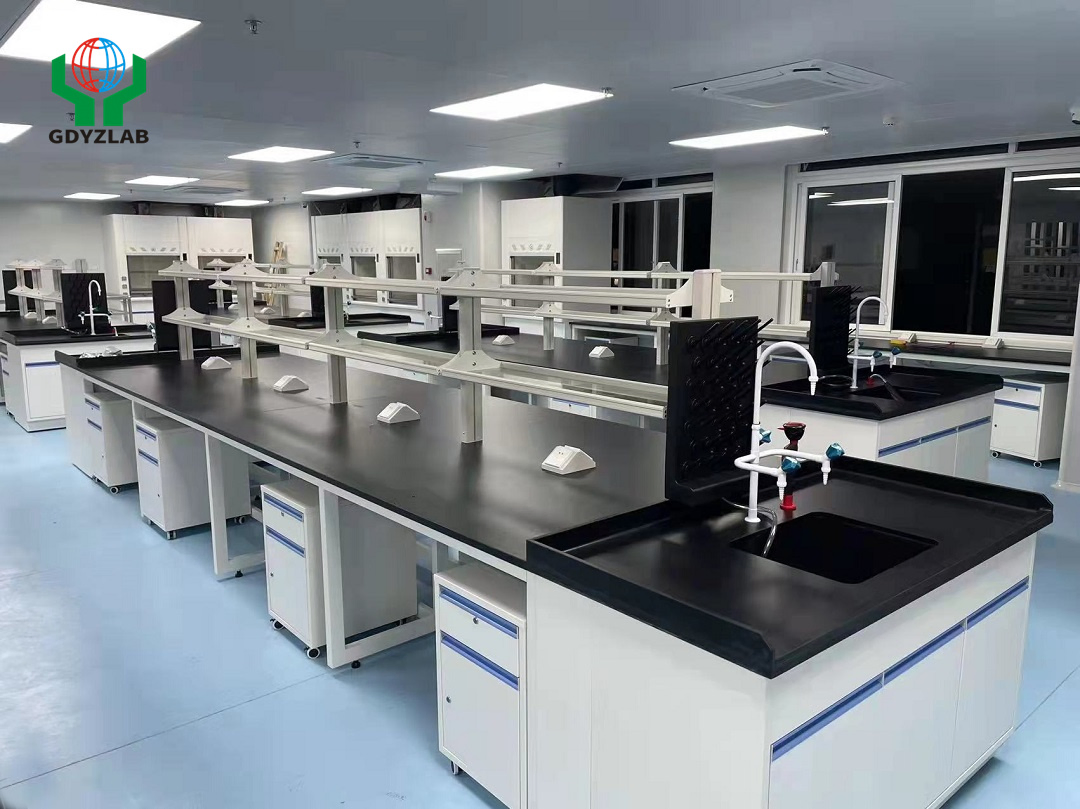 Lab Workstation Chemical Resistant Laboratory Furniture Table with Faucet for School Hospital