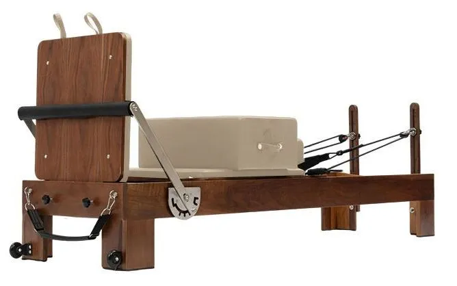 Pilates Reformer Detail 2