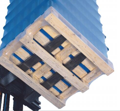 Kuko Stretch Hooding Pallet Packaging System for Paper and Cardboard