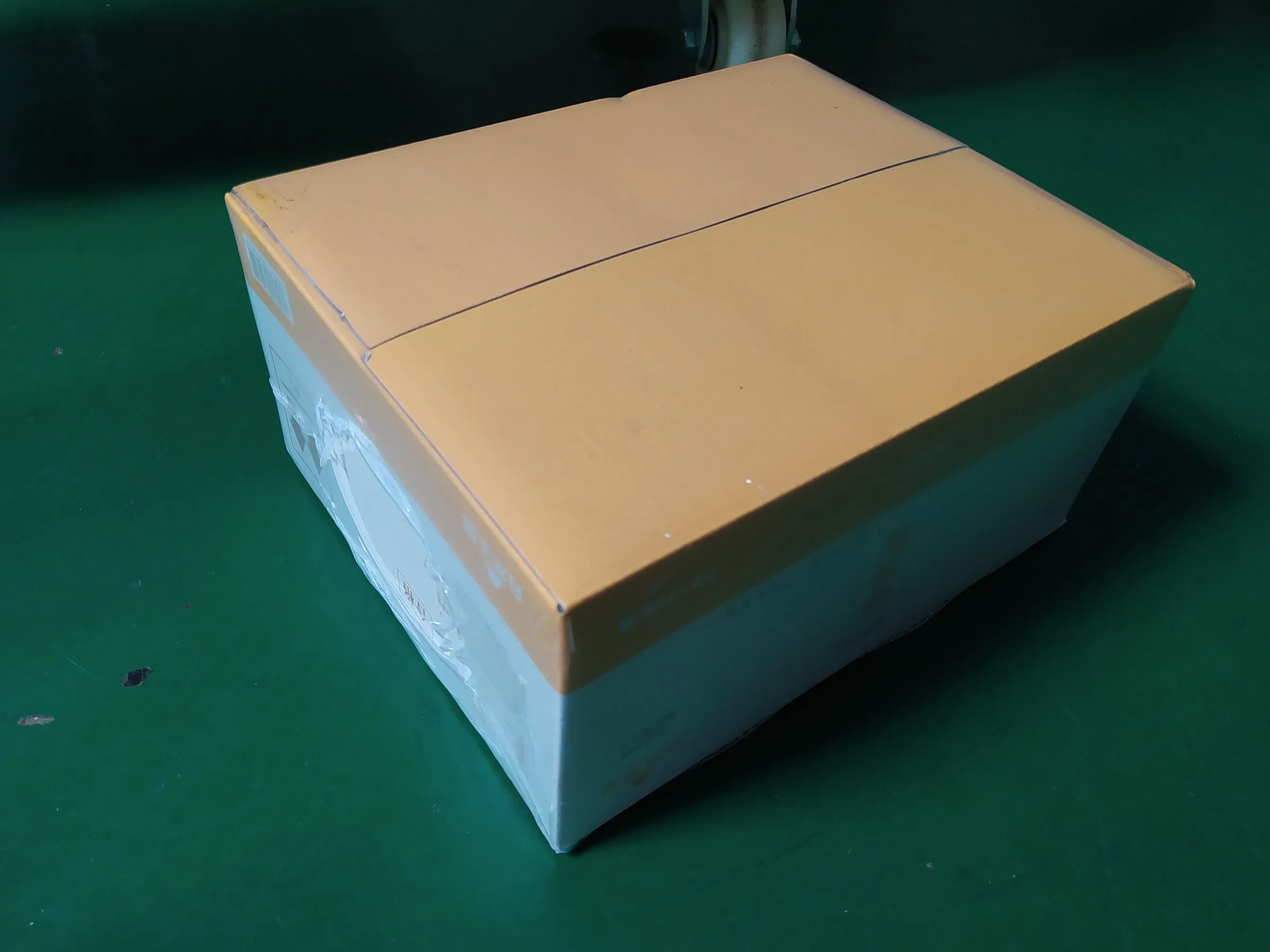 Automatic Sleeve Type Sealing Shrink Packing System