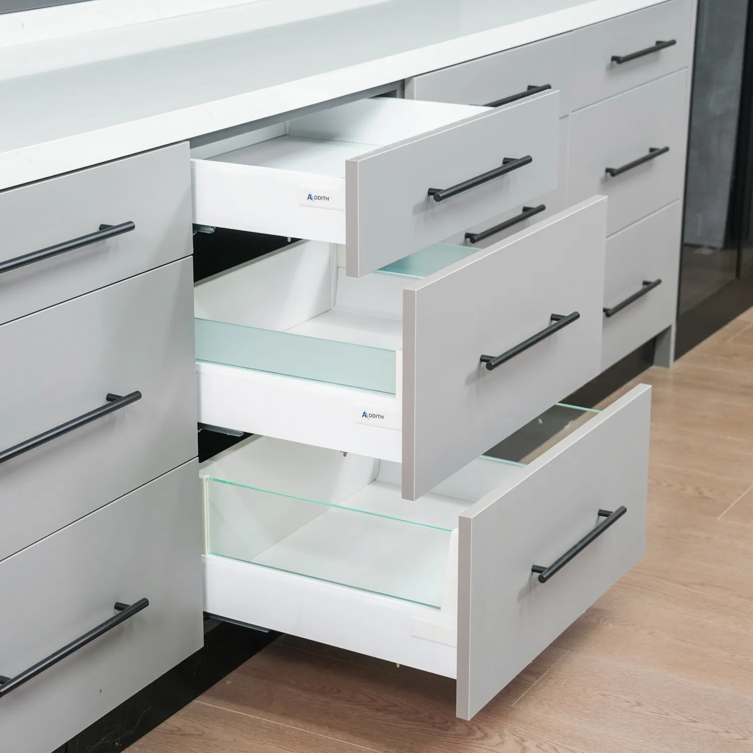 Inner Classical Drawer System with Extended Side Glass for Kitchen Cabinet