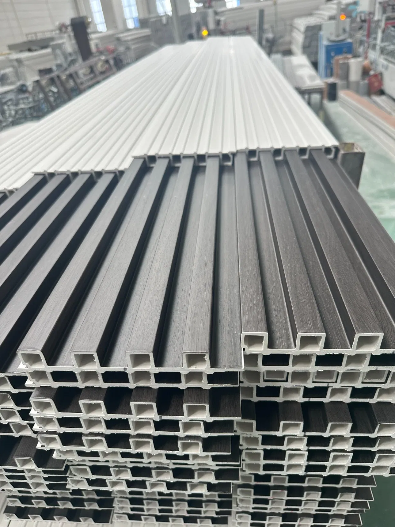 Modern Wood Plastic Composite Wall Solution for Interior Decoration