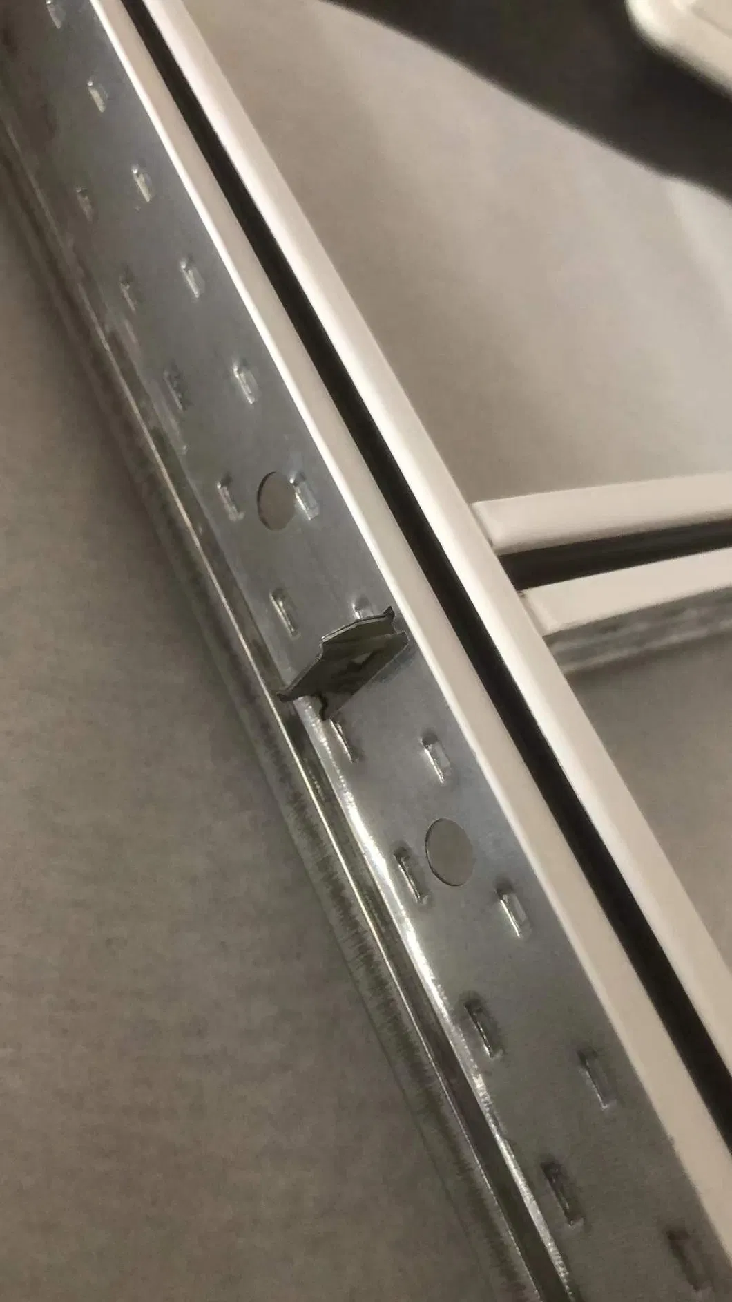 Ceiling Grid System 7