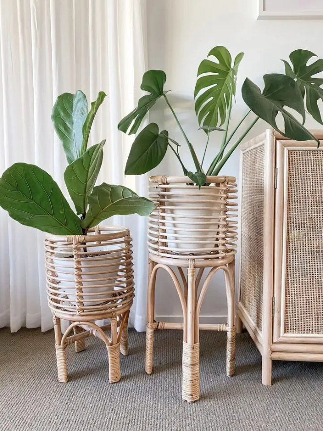 Outdoor Decorative Flower Pot Stands Natural Bamboo Rattan Planter Stands Garden Accessories