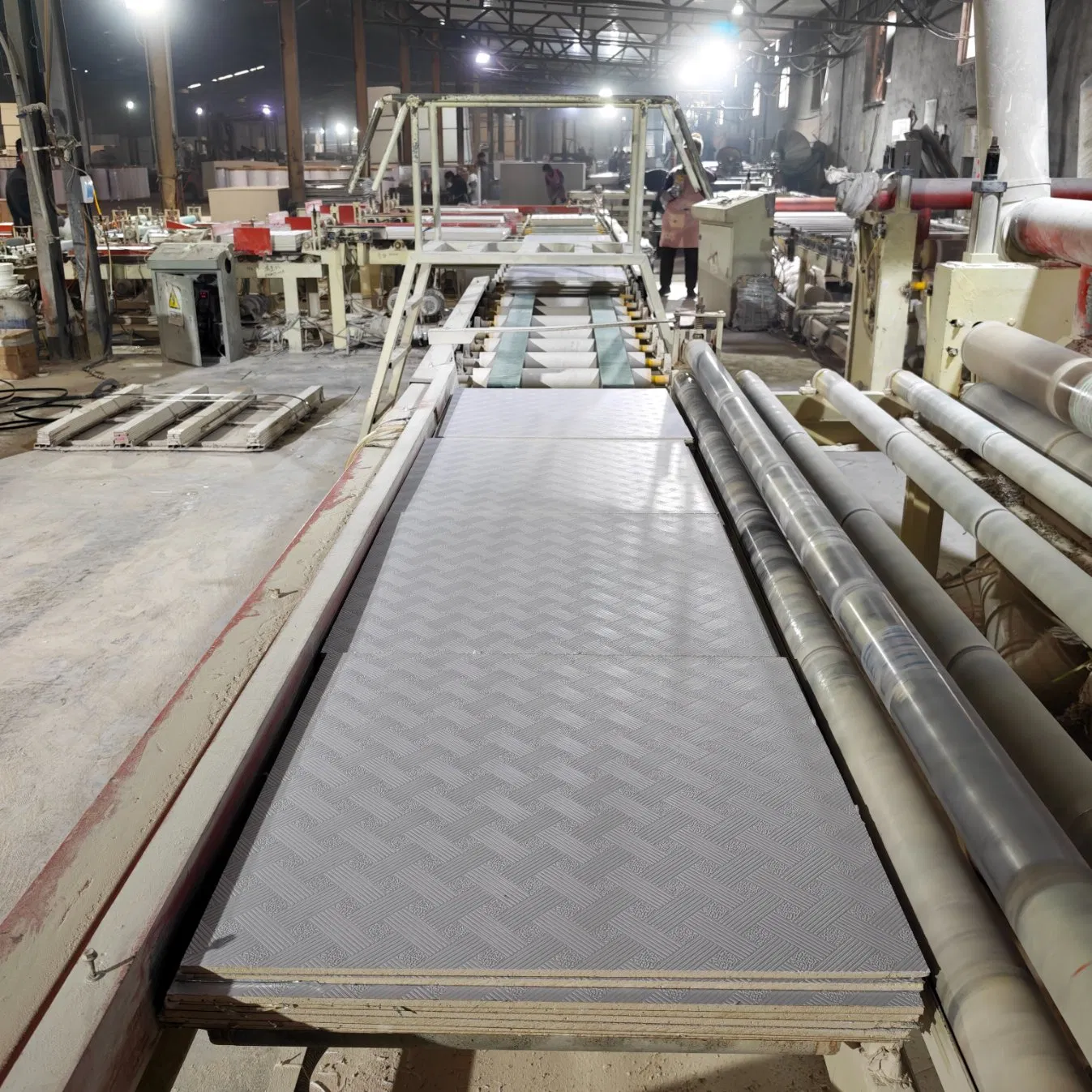 Resilient Gypsumboard Solution for Decorative and Moisture-Resistant Ceilings