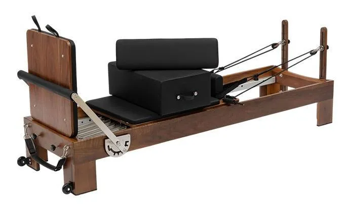 Pilates Reformer Detail 5