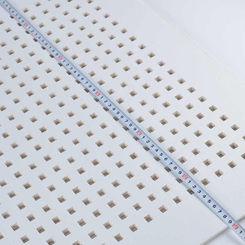 Ceiling Solution with High Humidity Resistance and Sound Dampening