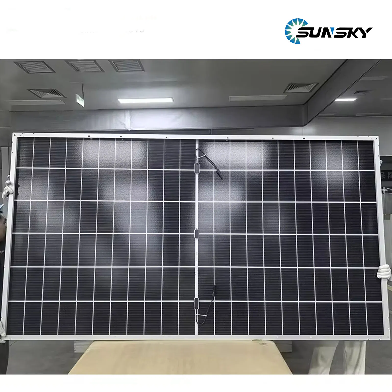 Trina Solar Panels Vertex S Mono 400 500 600 670 W Wp Watt Half Cell BIPV Monocrystalline Bifacial Solar Panel