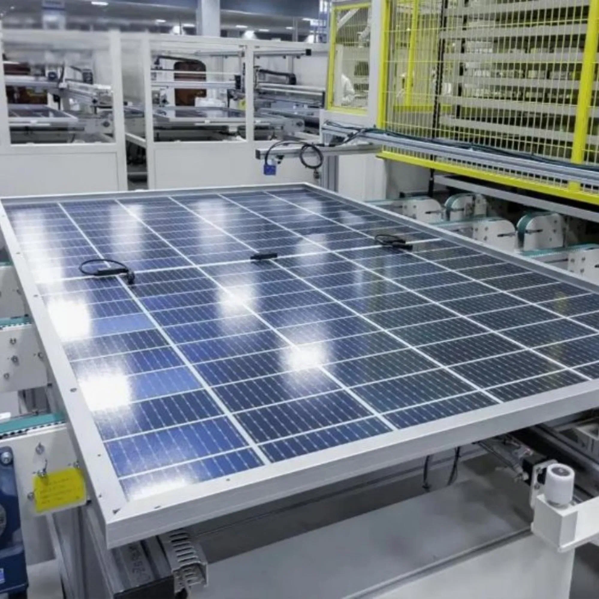 705W Top Brand A Grade Solar Panel N Type High Power Bifacial PV Module Double Glass for Solar Panel