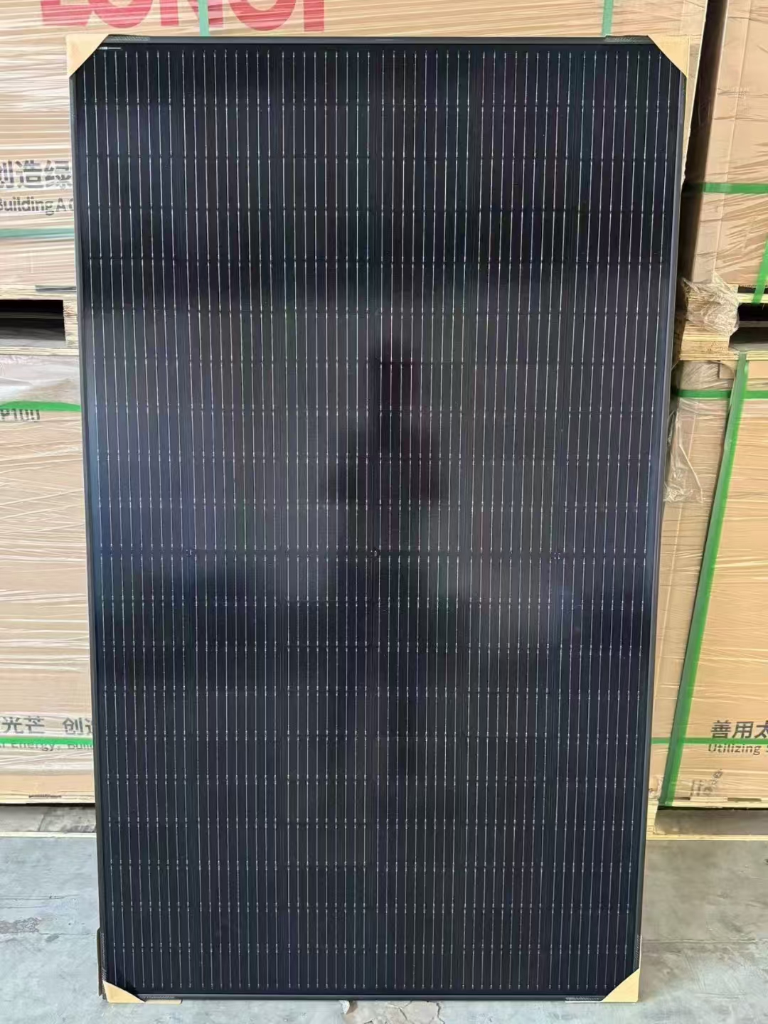 Factory Direct Monocrystalline Solar Panels with Improves Thin Film Solar Panel Semi-Flexible Solar Panel 600w 610w 630w 650w