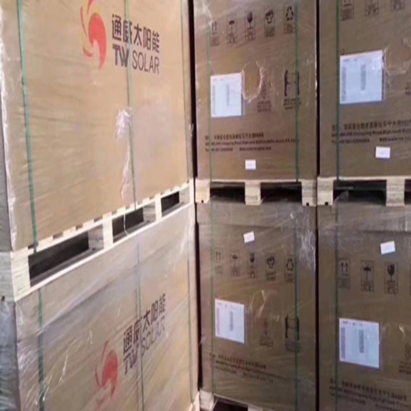 Tw Mono All Black Solar Panels 420W 430W 440W Shingled Full Black Photovoltaic Solar Panel