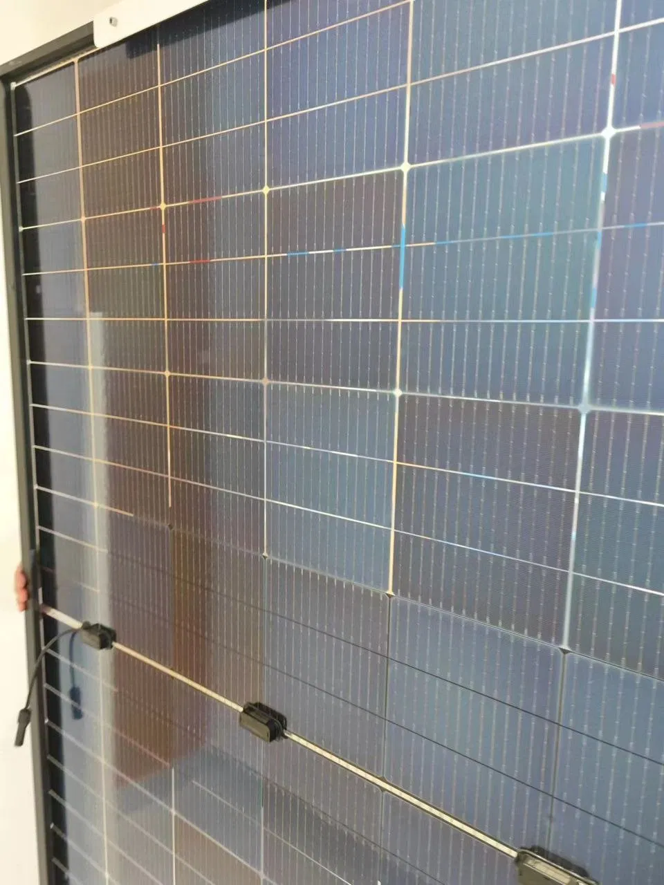 Rotterdam Warehouse Trina 400W 415W 500W PV Module Shingled Solar Panel