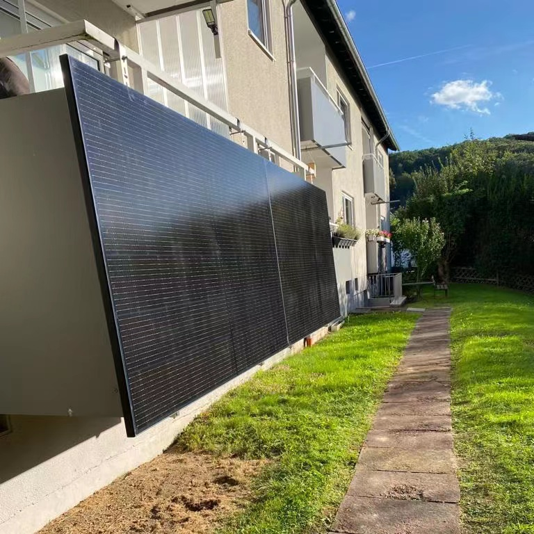 EU Home Use 600W 800W Plug Solar Kit Balcony Solar Panel Mounting System on Grid PV System