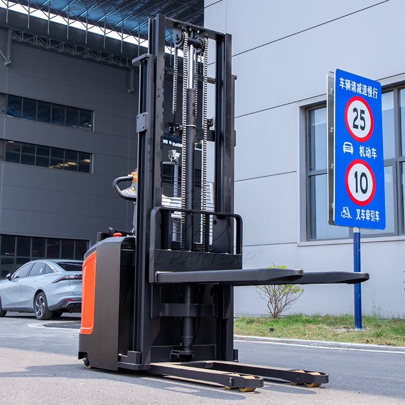 Hot Selling Cheap Short Height Full Electric Stackers Self Lifting Electric Pallet Stacker