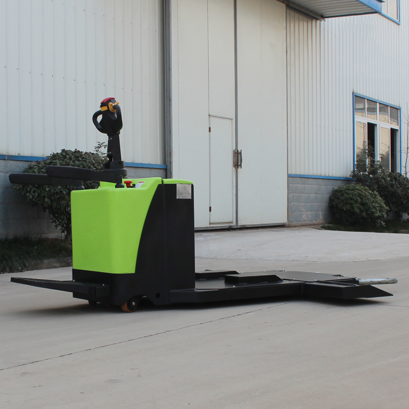 Factory Outlet Drive Electric Car Mover Vehicle Mover Tow Truck for Larger Tonnage Transport
