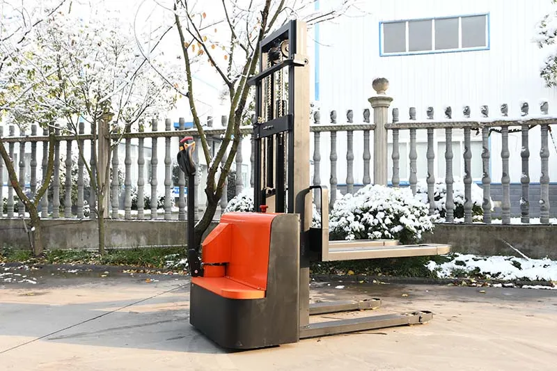 Electric Stacker Application 3