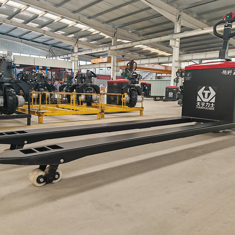 Stand-on Driving CE Solid Rubber Wheel High Passability Electric Pallet Truck