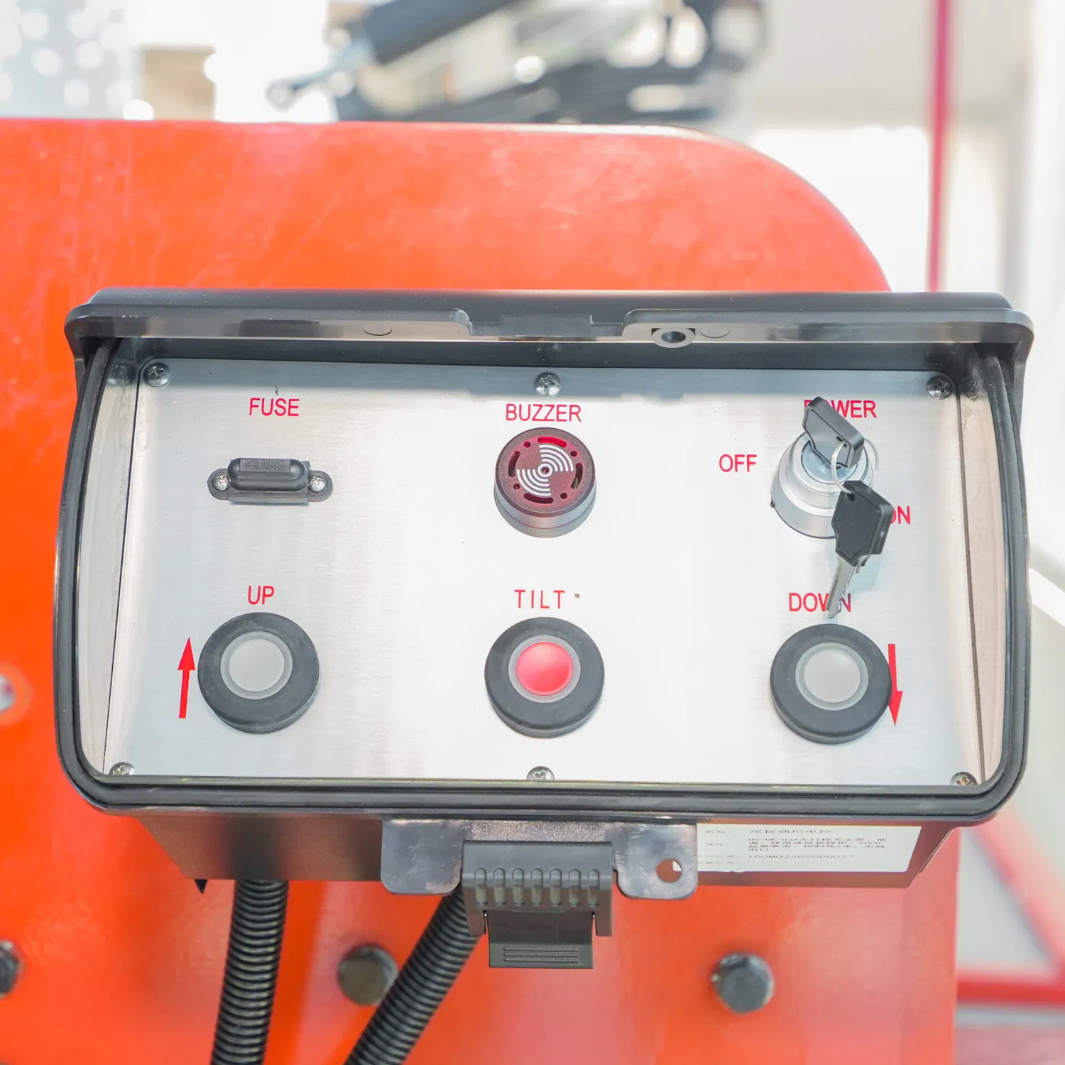 Tail Lift Cantilever Platform 1500kg for Sale Manufacturer Aluminum Material