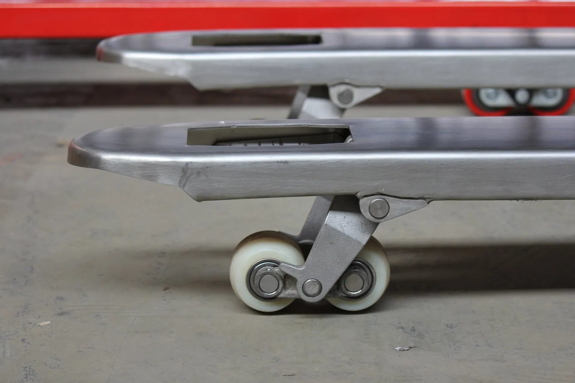 Stainless Steel Pallet Truck Detail