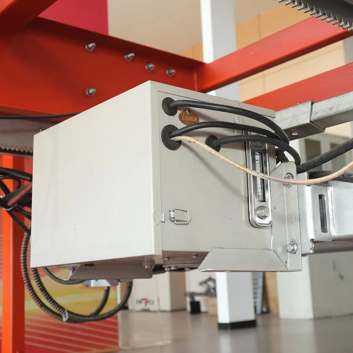 Reliable Durable Tuckaway Strong Adaptability Vertical or Horizontal Folding Premium Steel Truck Unloading Tail Gate Lift