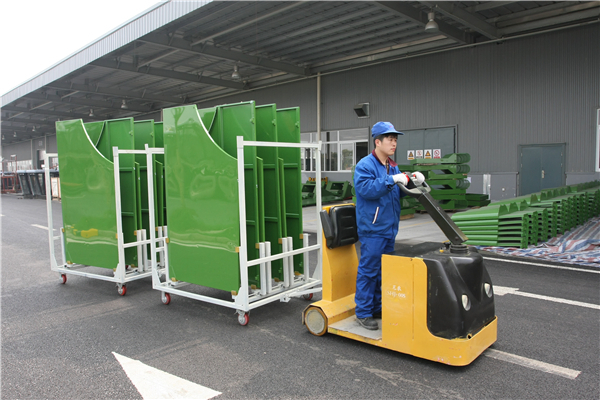 3.0 Ton Electric Tow Tractor Qb30 3.0 Ton