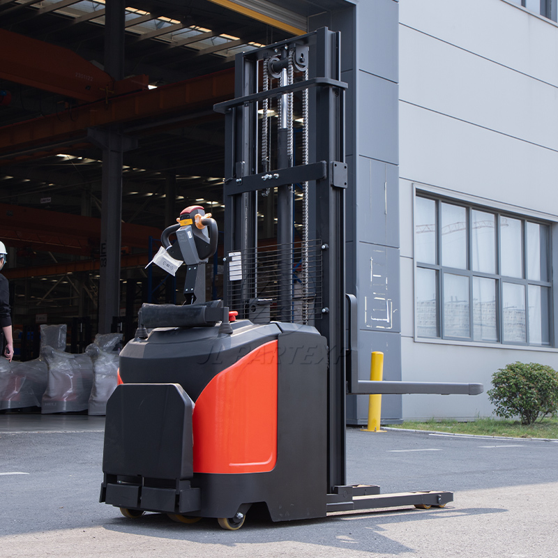 Hot Selling Cheap Short Height Full Electric Stackers Self Lifting Electric Pallet Stacker