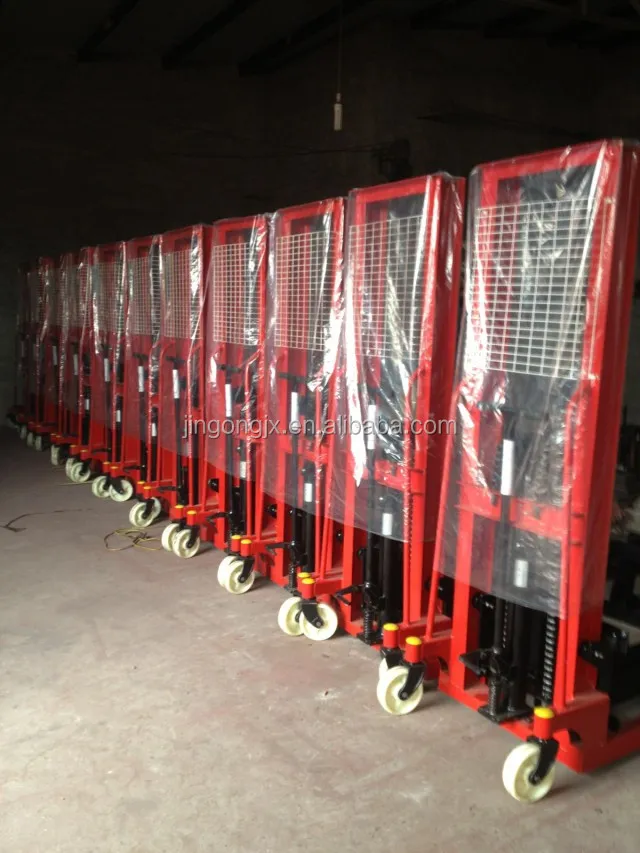 Manual Hydraulic Stacker 3