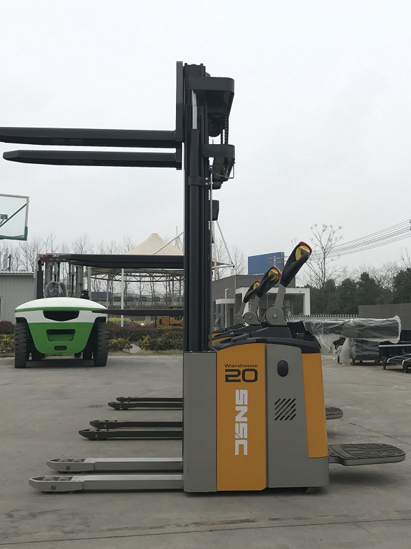 1.5 Ton 3m Height Electric Stacker for Sale