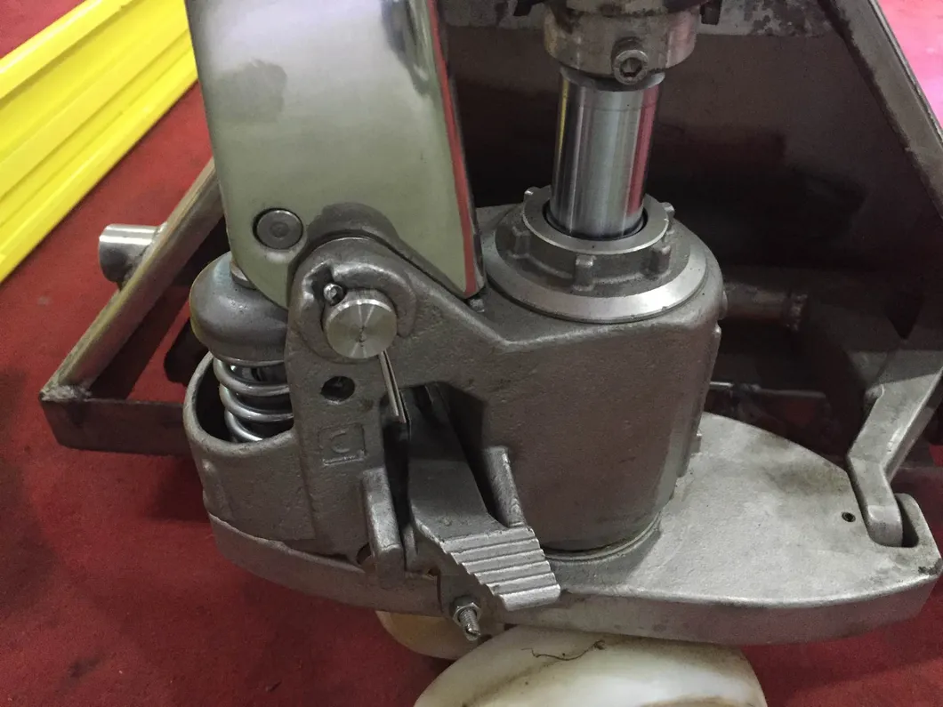 Manual Pallet Truck View 9