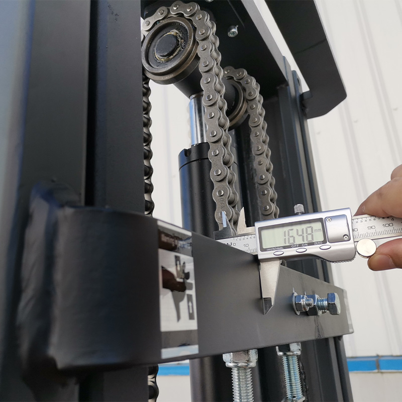 CE Electric Battery Hydraulic Forklift Lifting Equipment Hand Pallet Reach Truck Jack Material Handing Equipment Standing on Pallet Stacker Fork Lift for Sale