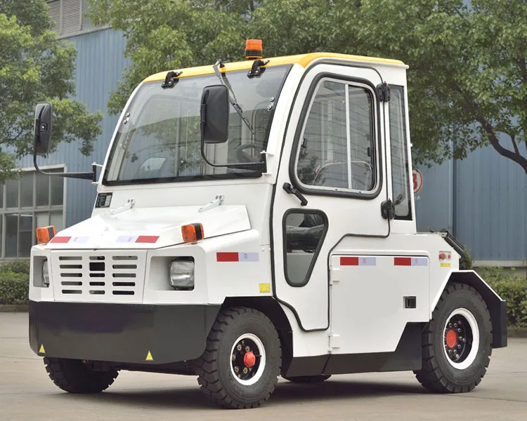 Electric Airport Baggage Towing Tow Tractor 1
