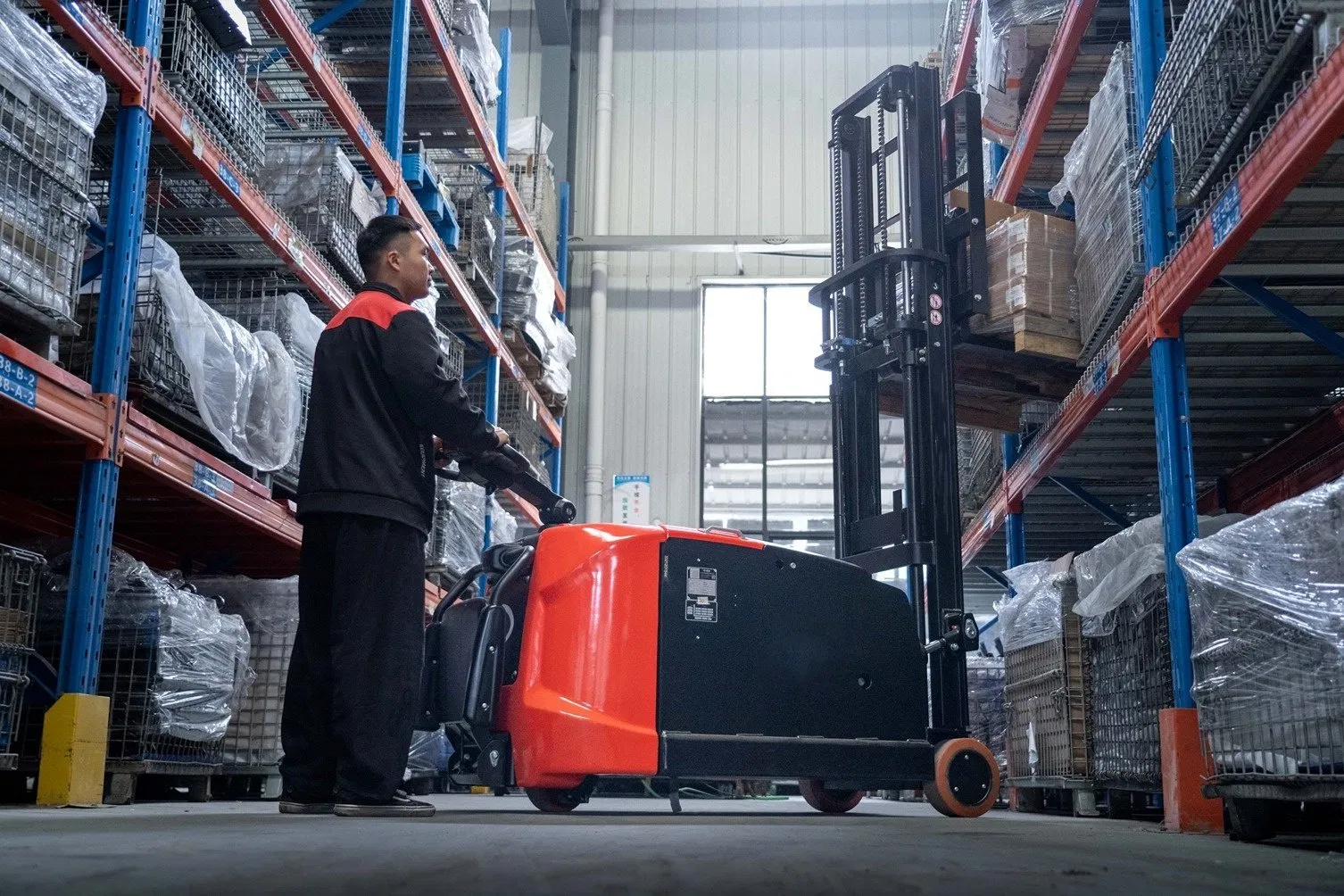 1-Ton 1.2-Ton 1.5-Tob Lifting Height 1600mm-3500mm Battery Manual Telescopic Hydraulic Mini Reach Forklift Pallet Electric Stacker