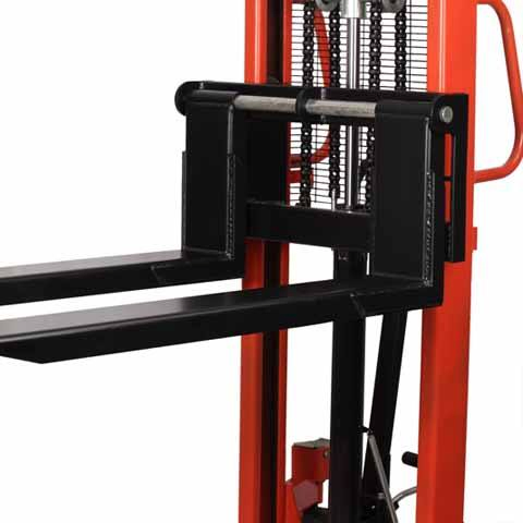 Heavy-Duty 2000kg Hydraulic Manual Hand Stacker Forklift with Reinforced Steel Frame