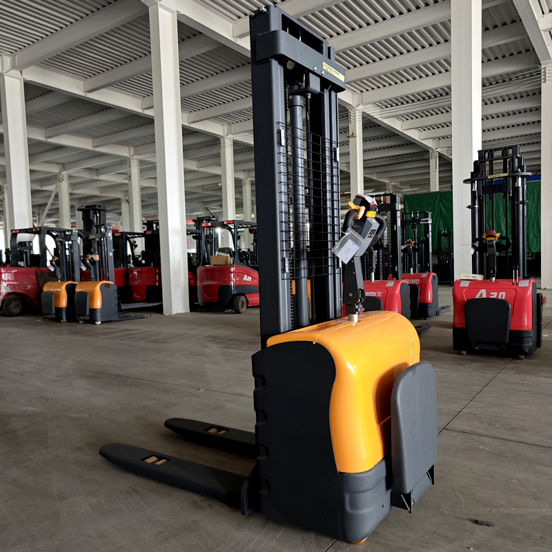 Factory Direct Sale Pallet Lifter Forklift in Warehouse Lifting Height 1600mm 3000mm Semi Electric Pallet Stacker