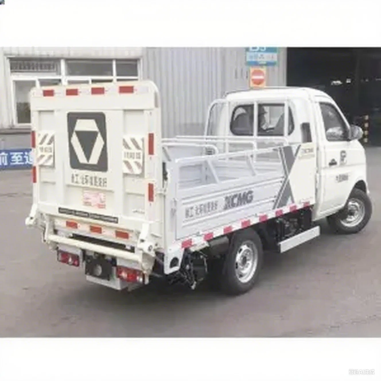 Electric Tail Lift with Robust Design for Heavy Loads