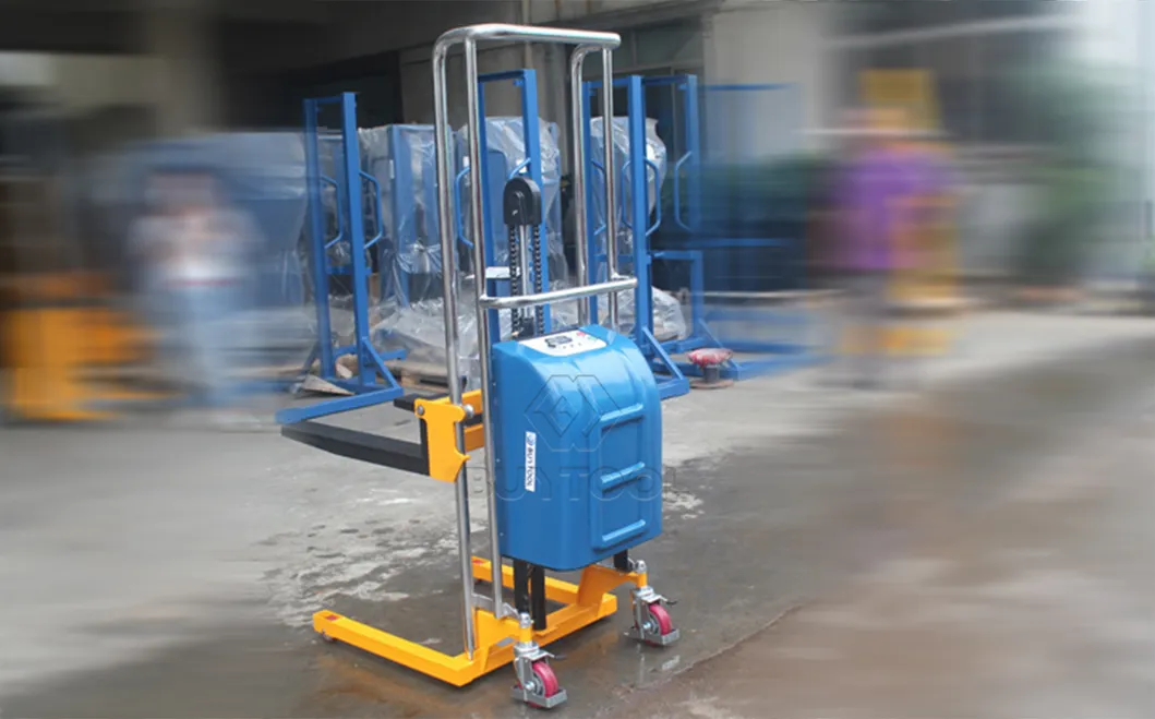 Semi Electric Stacker Details 5