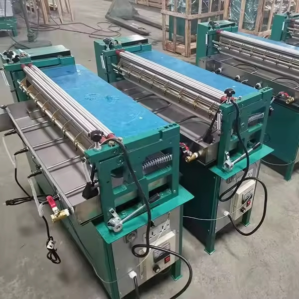Small Hot Melt Glue Applicator Spreader Application Manual Cardboard Paper Sheet Adhesive Coating Pasting Gumming Gluing Machine