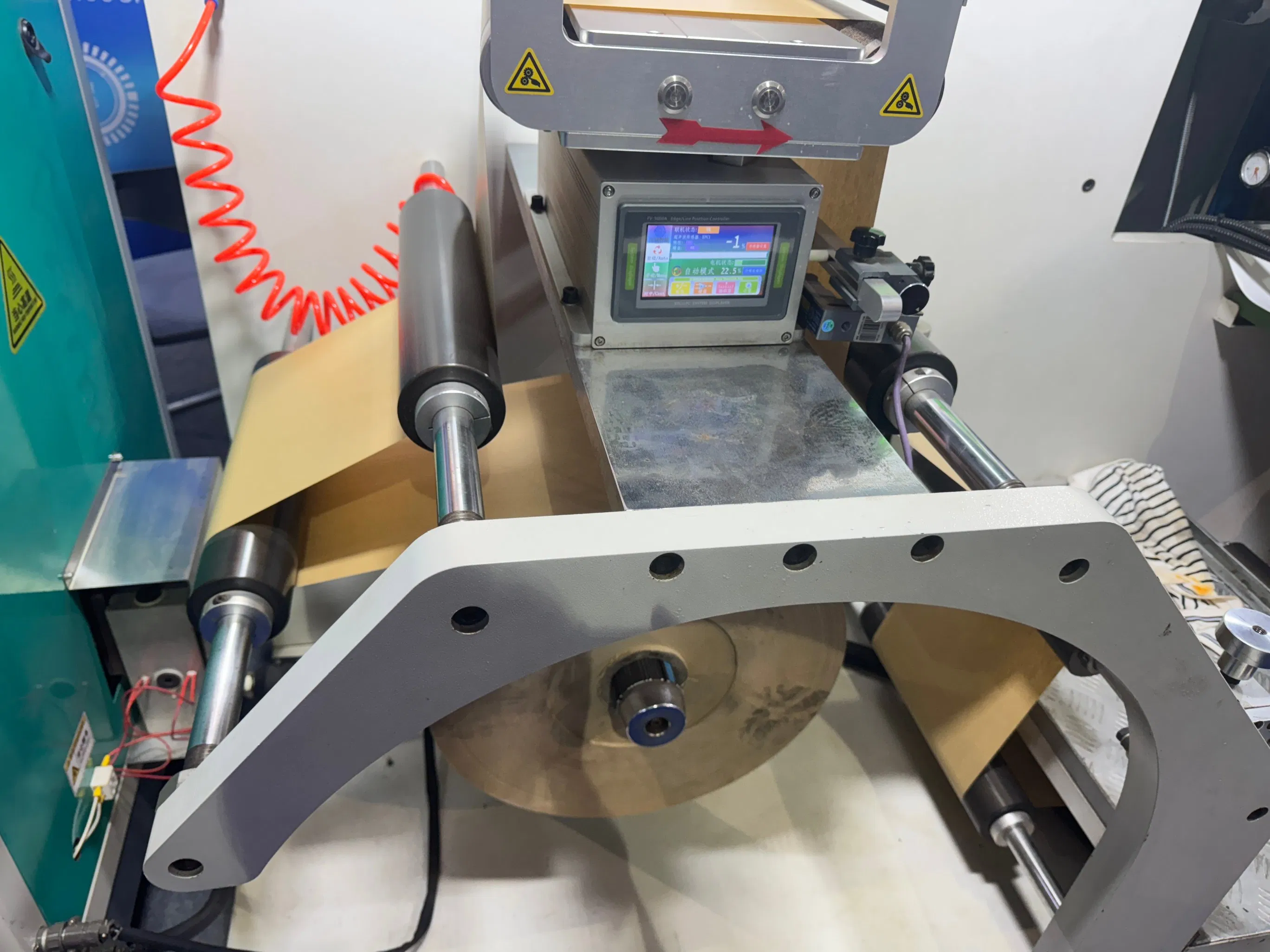 Small Narrow Material Compact Multi-Function Hot Melt Self-Adhesive Labels Coating Machine for Labs