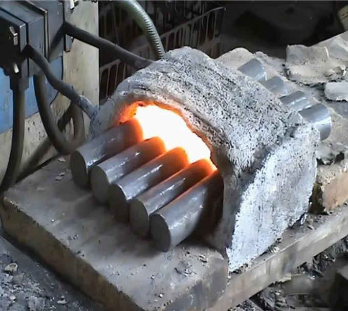 6kw Ultra-High Frequency Induction Heating Machine Is Used for Heating Forging, Melting, and Welding.