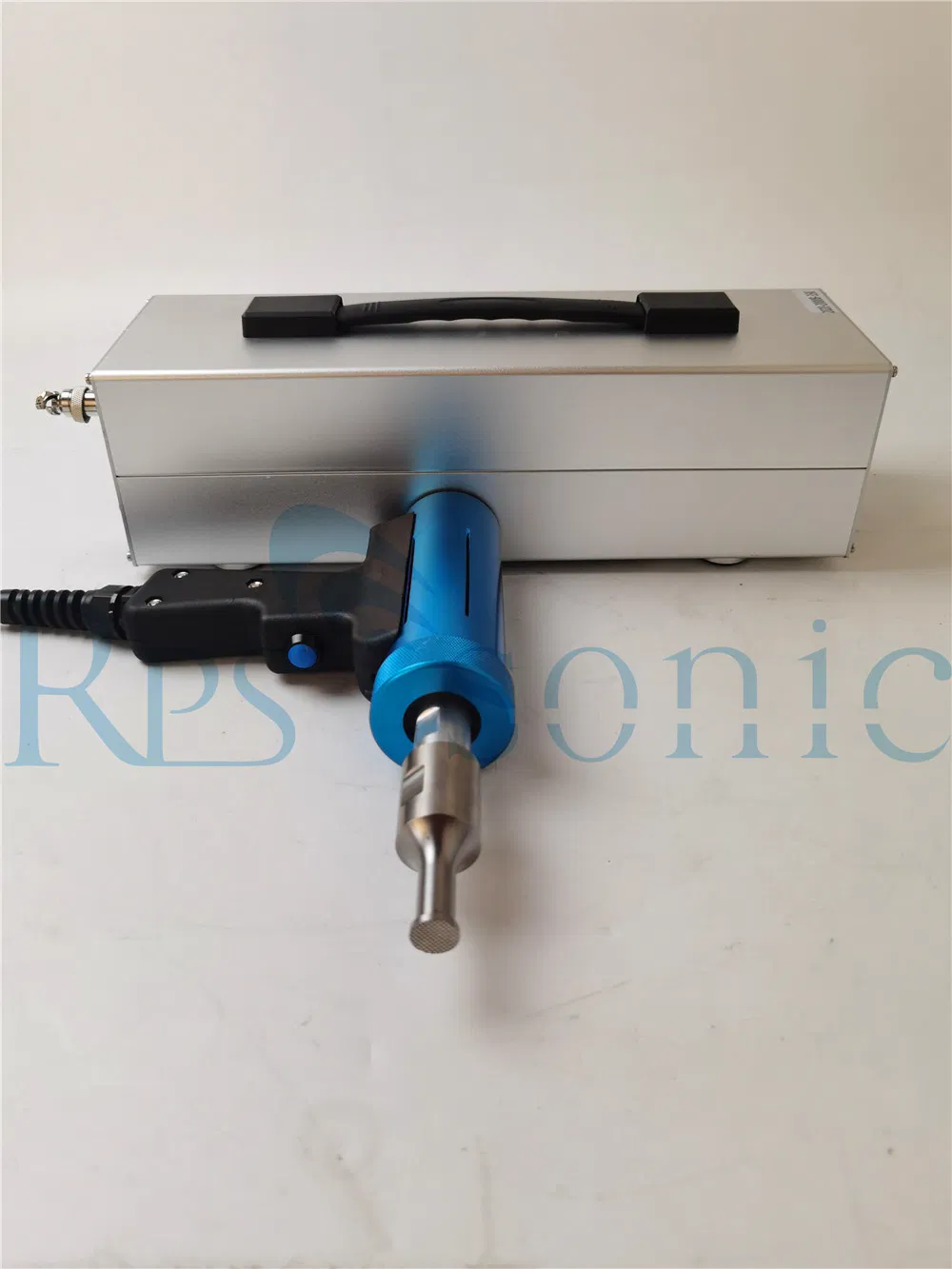 Small Digital 28kHz 500W Hand Spot Welder Portable Ultrasonic Welding Machine