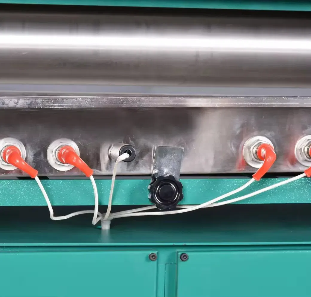 Small Hot Melt Glue Applicator Spreader Application Manual Cardboard Paper Sheet Adhesive Coating Pasting Gumming Gluing Machine