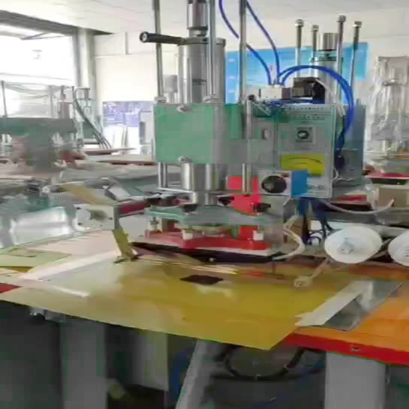 Supply High Frequency Induction Heating Machine Automotive Fuse Box Cover Automotive Plastic Oil Pot Welding Machine Equipment