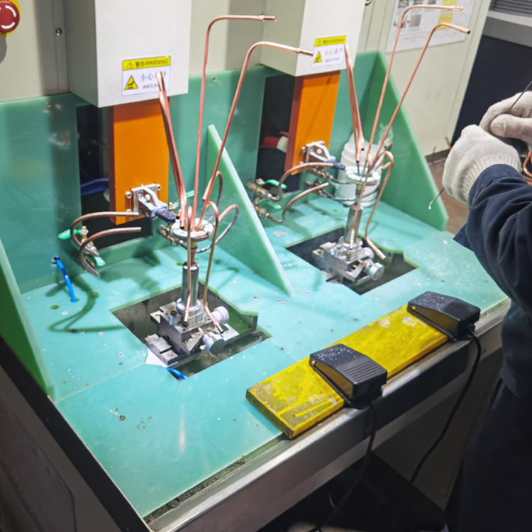 Customized High Frequency Induction Copper Tube Shunt Brazing Machine