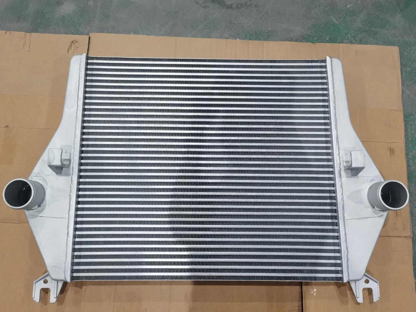 Heavy Duty Agricultural Machine Tractor Aluminum Intercooler Customized Mould