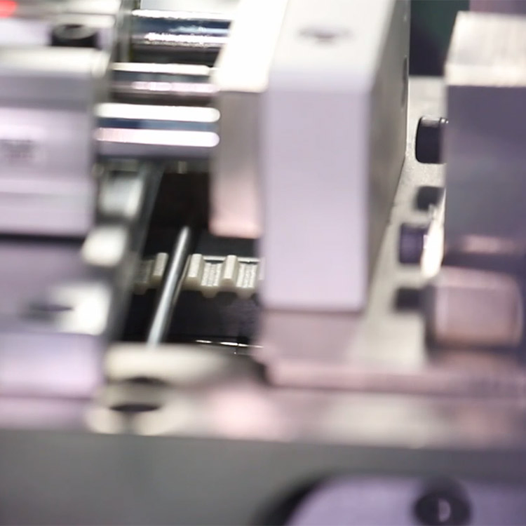 Precision Parts Multi Size Full Um Level Automated Contact Size Testing Machine